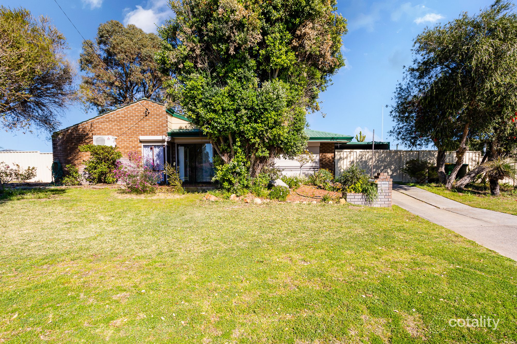 53 Warnbro Sound Ave, Warnbro, WA 6169