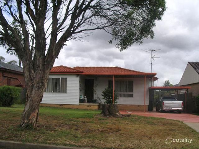 11 Oak St, North St Marys, NSW 2760