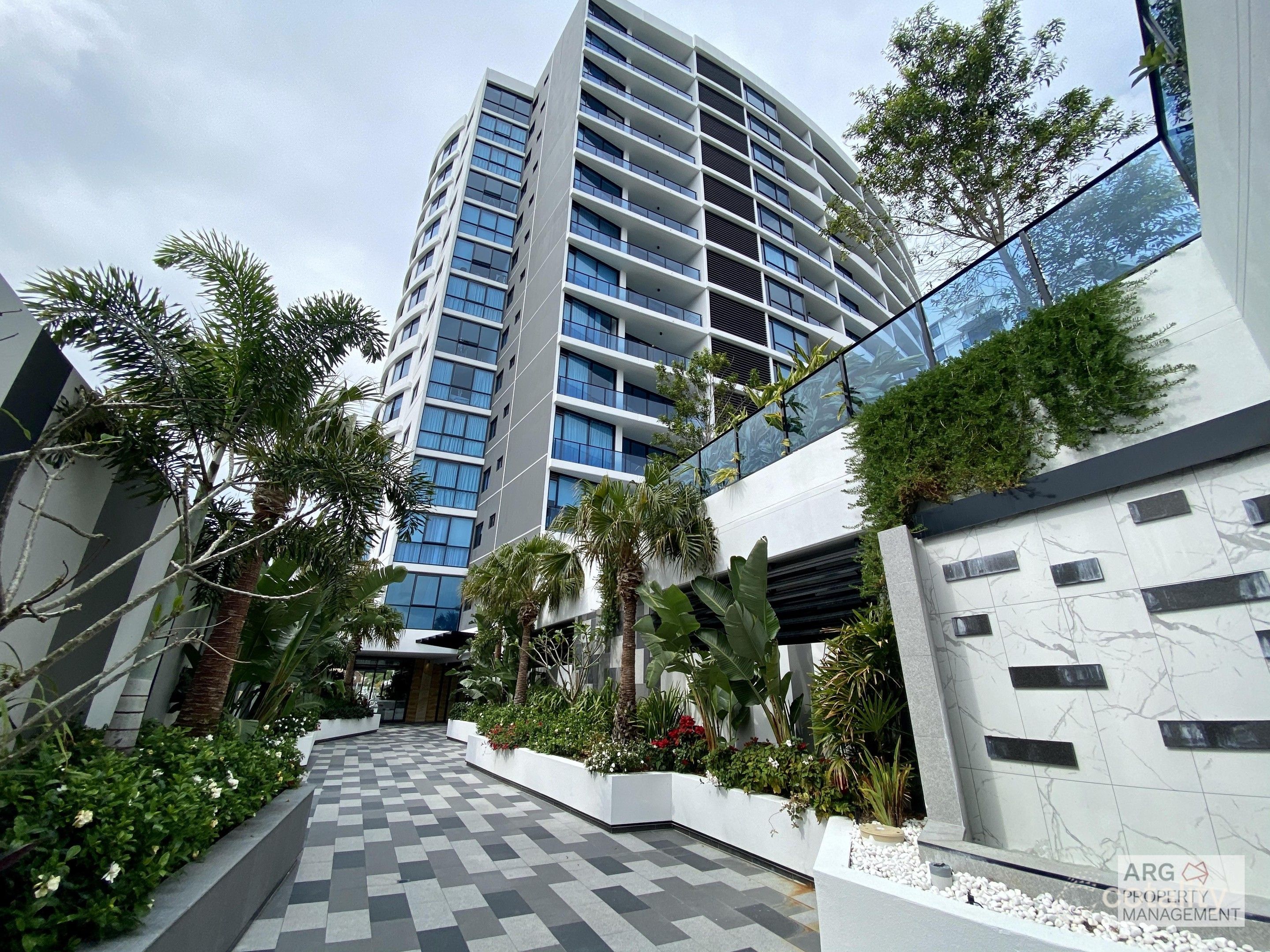 5608/5 Harbour Side Ct, Biggera Waters, QLD 4216