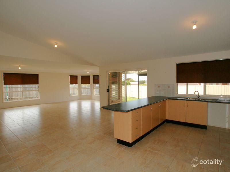 30 Golden Ash Cl, Worrigee, NSW 2540