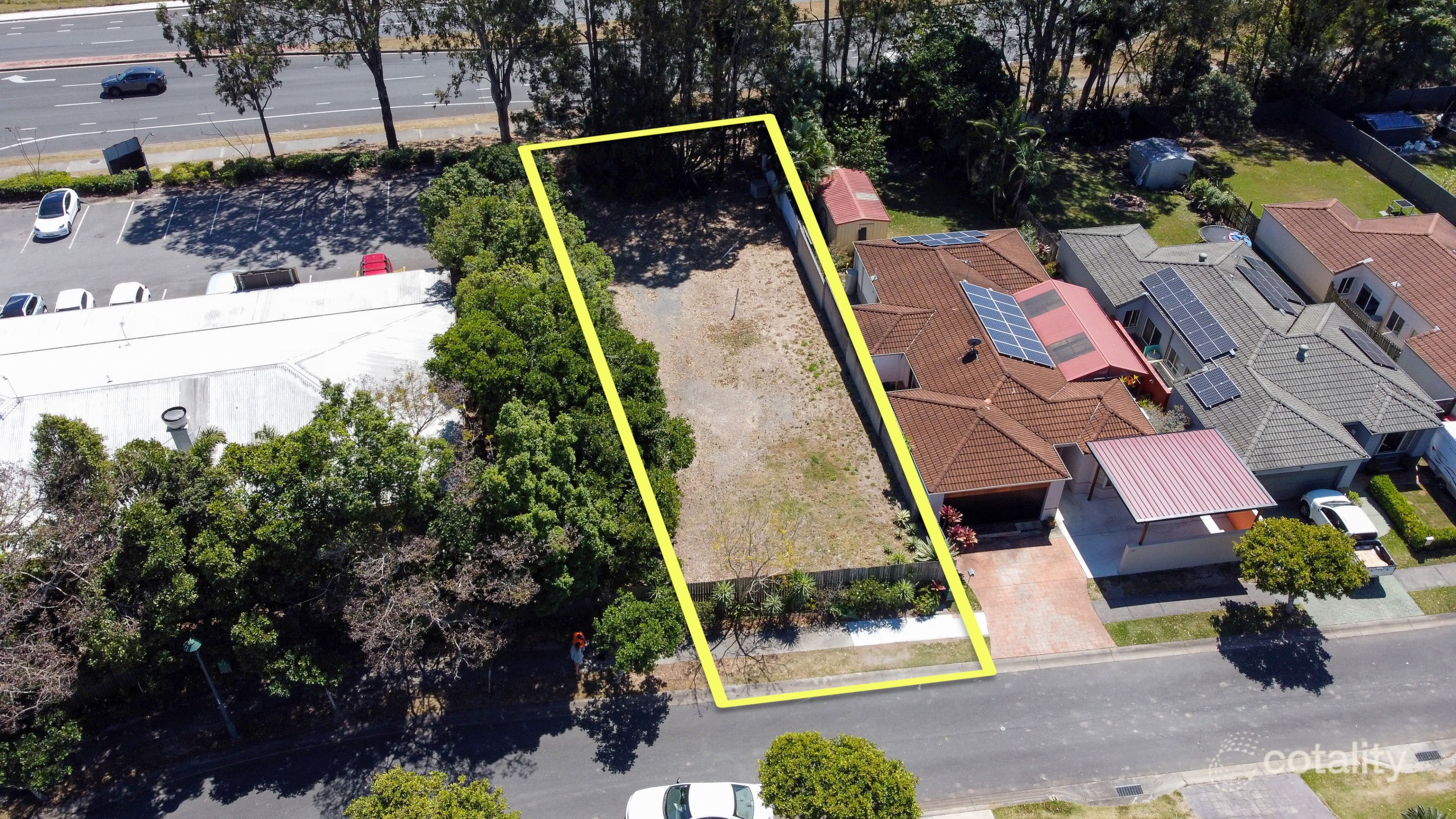18 Merrilaine Cres, Merrimac, QLD 4226