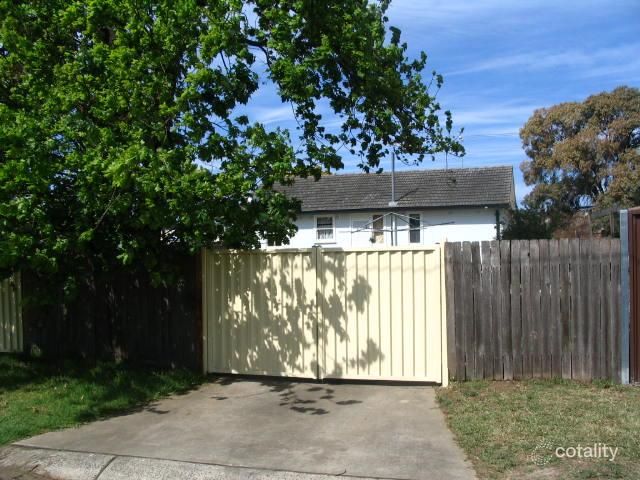 235 Hoxton Park Rd, Cartwright, NSW 2168