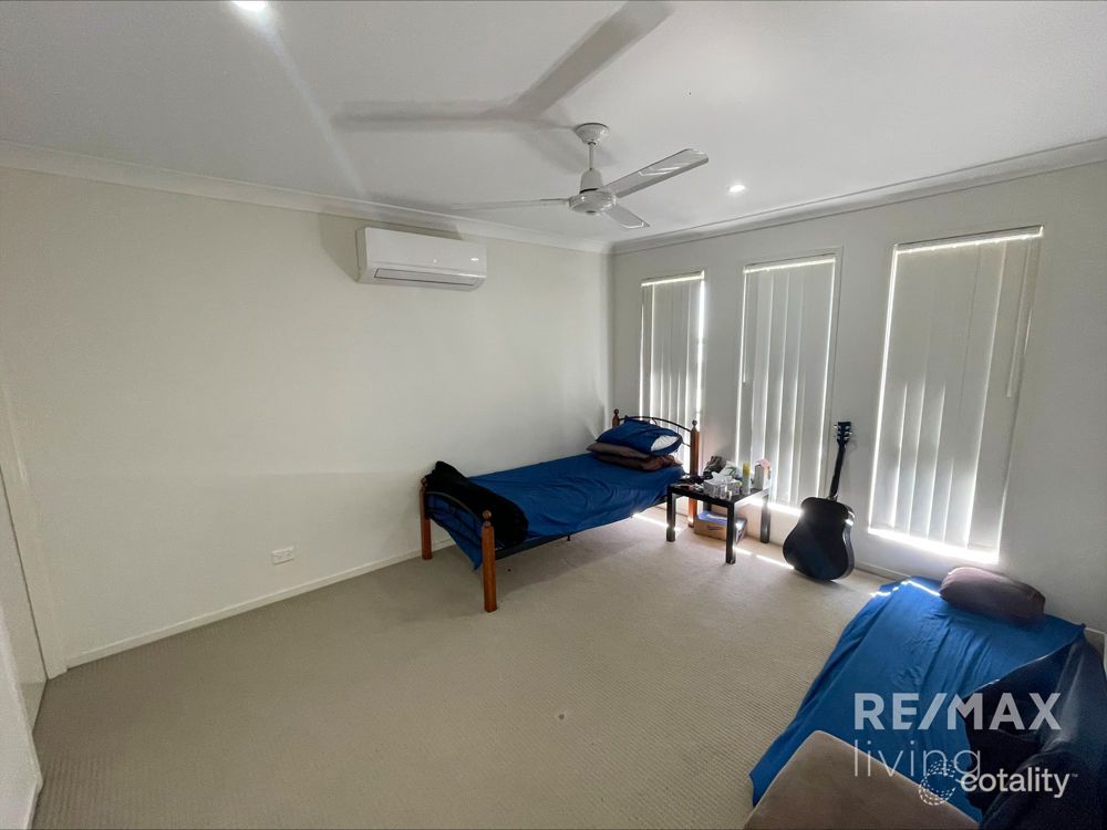 11 Settlers Rise, Woolmar, QLD 4515