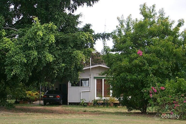 2 Mcleod St, Richmond Hill, QLD 4820
