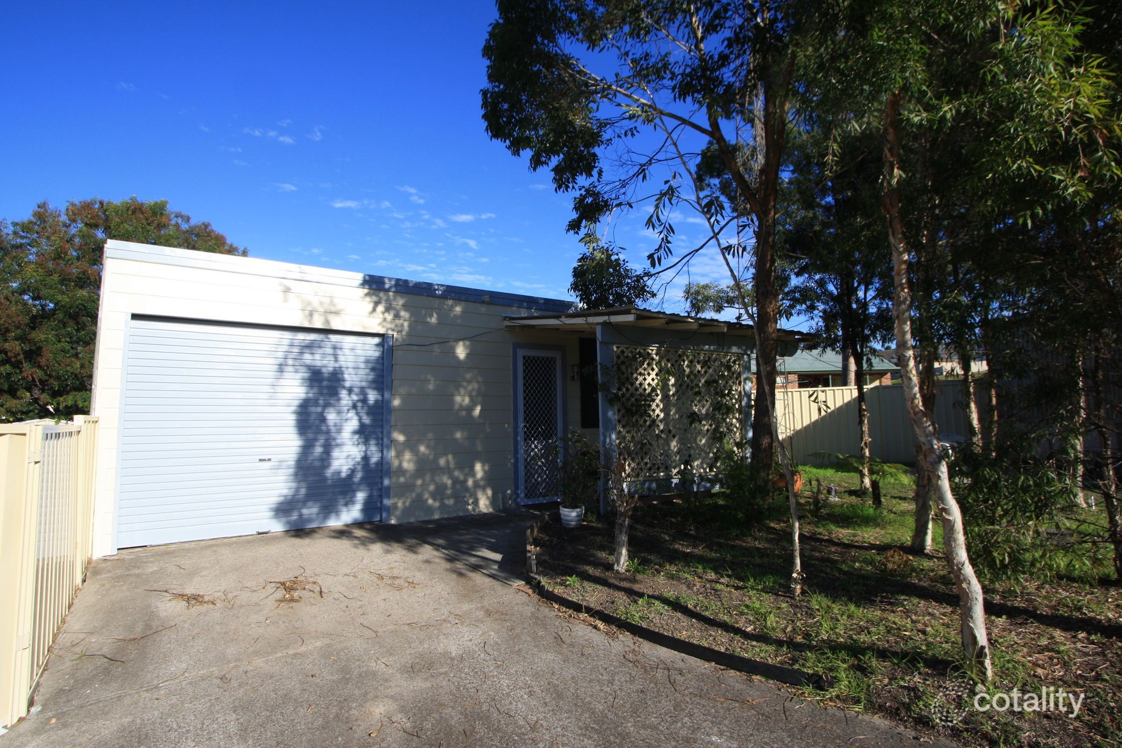 61 Clydebank Rd, Buttaba, NSW 2283