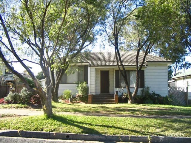 53 Dawn Dr, Seven Hills, NSW 2147