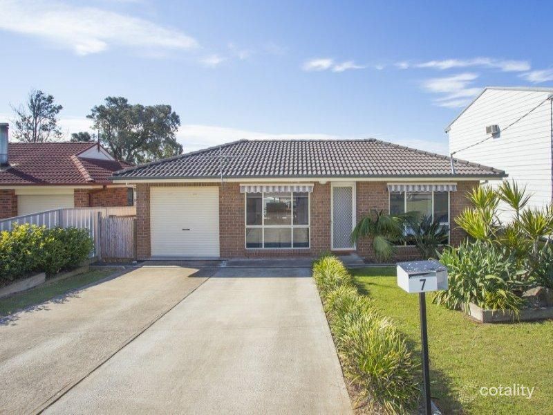 7 Filey St, Greta, NSW 2334