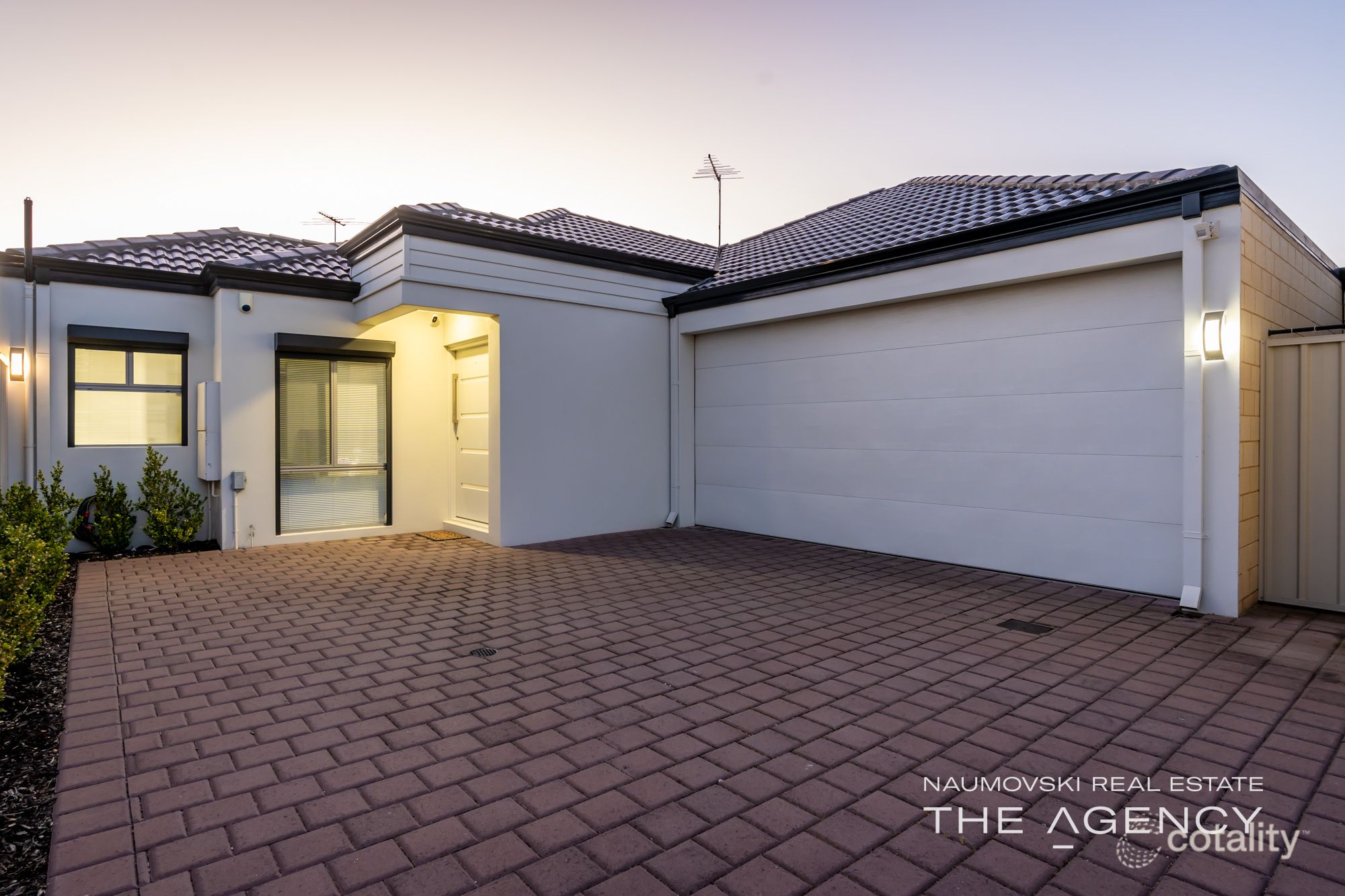 27c Chichester Way, Nollamara, WA 6061