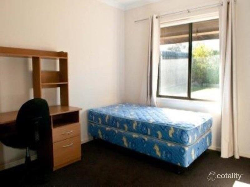 49 Fogarty Ave, Highton, VIC 3216