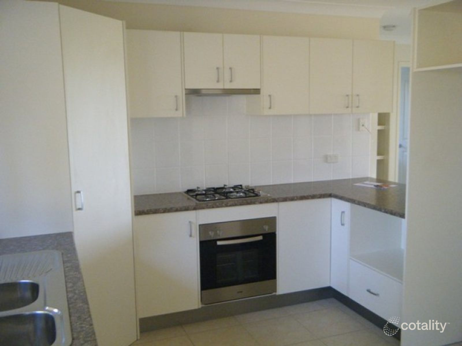 6/2 Lawman Pl, Childers, QLD 4660