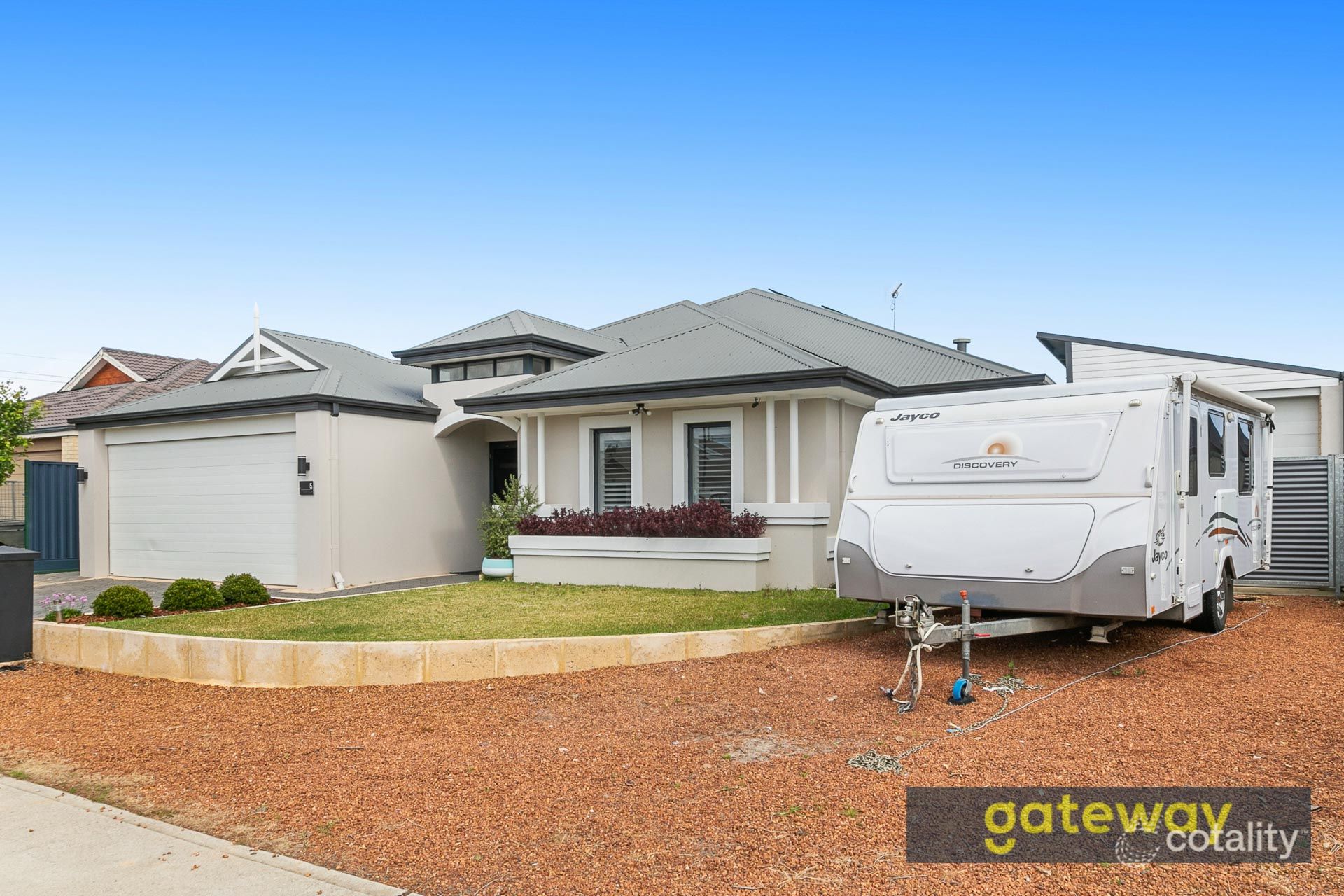 5 Brindabella Ave, Aubin Grove, WA 6164