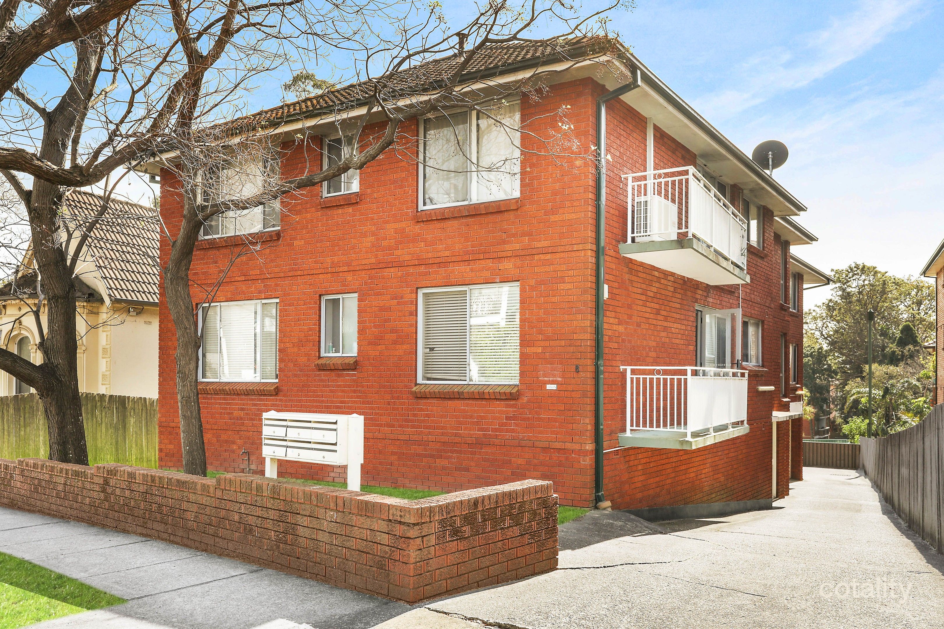 2/8 Pigott St, Dulwich Hill, NSW 2203