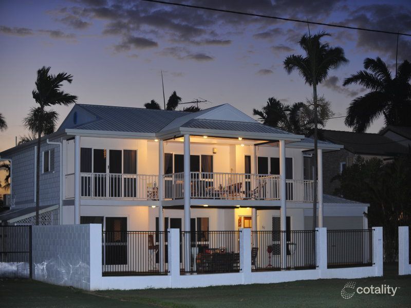 50 Palm St, Rowes Bay, QLD 4810