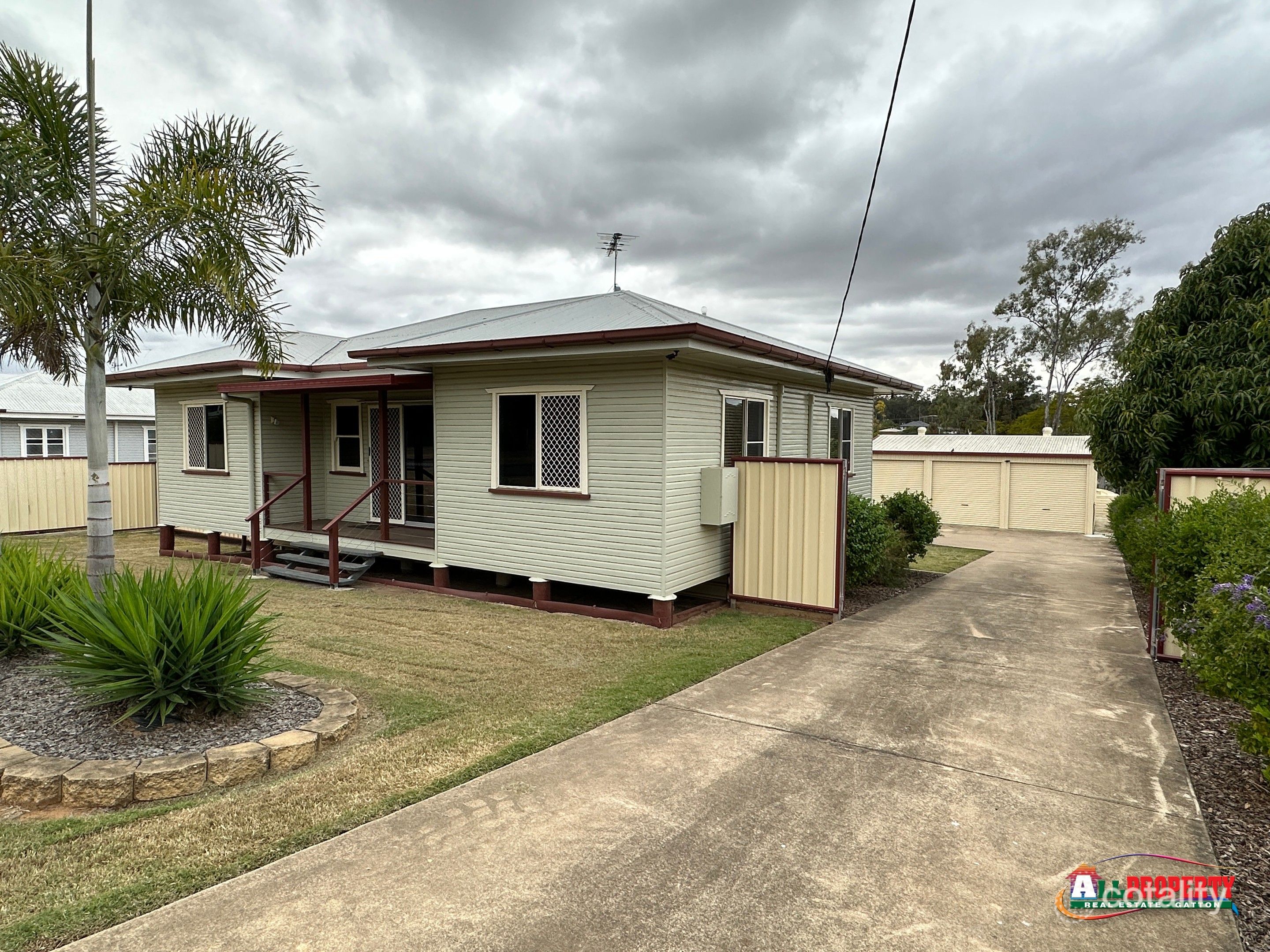 20 Jensen St, Gatton, QLD 4343