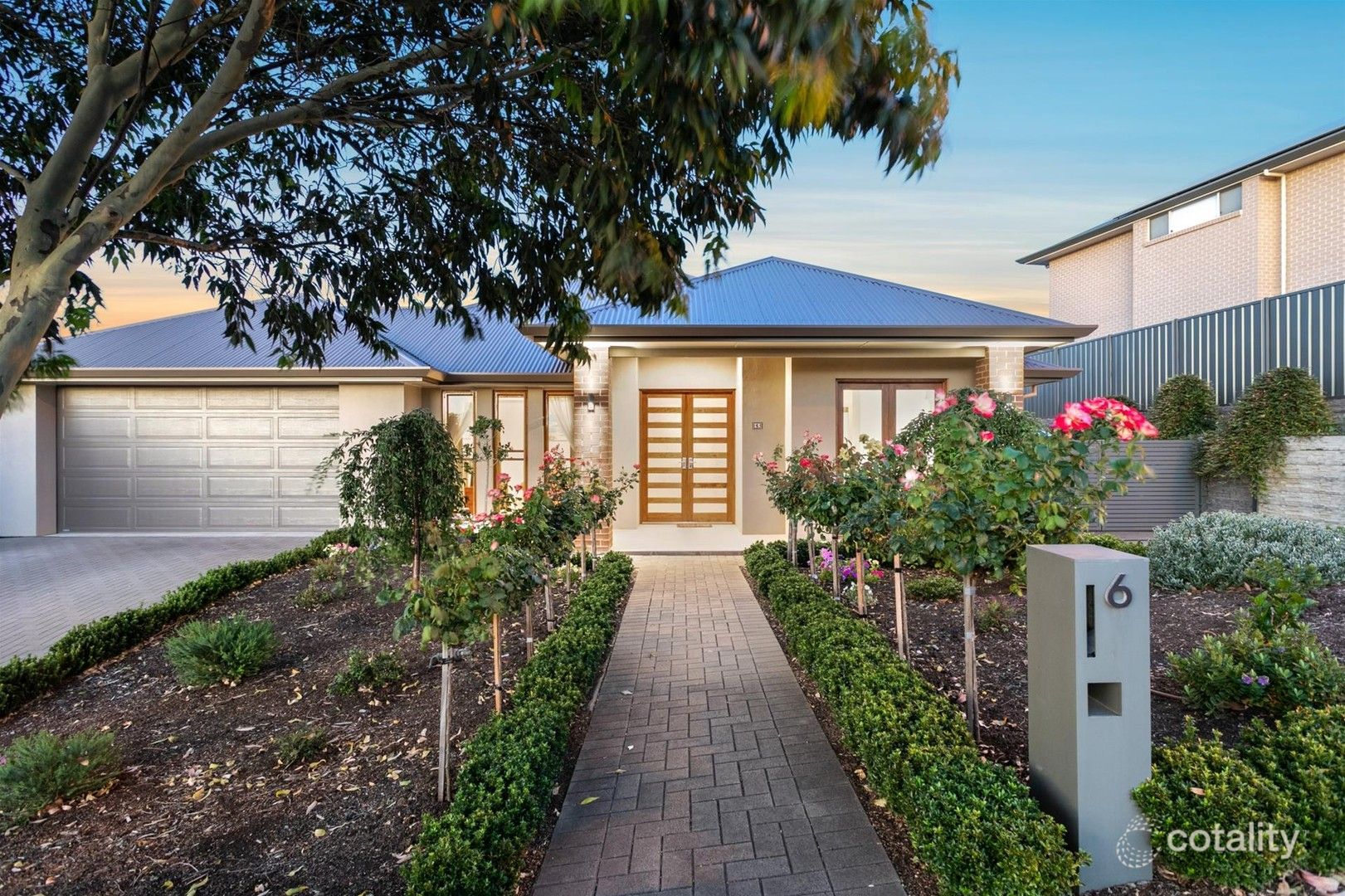 6 Win Gilchrist Ave, Craigburn Farm, SA 5051