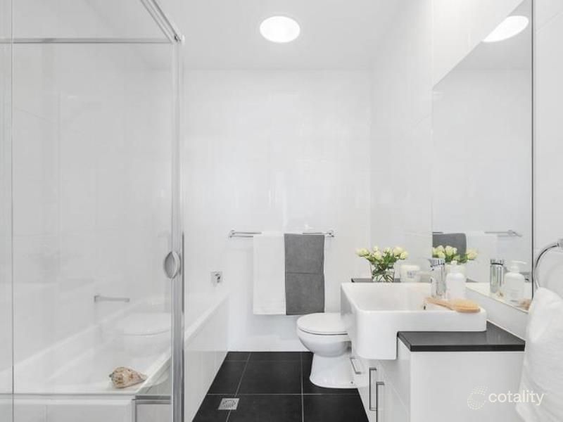 25 Stan Davey Rise, Coombs, ACT 2611