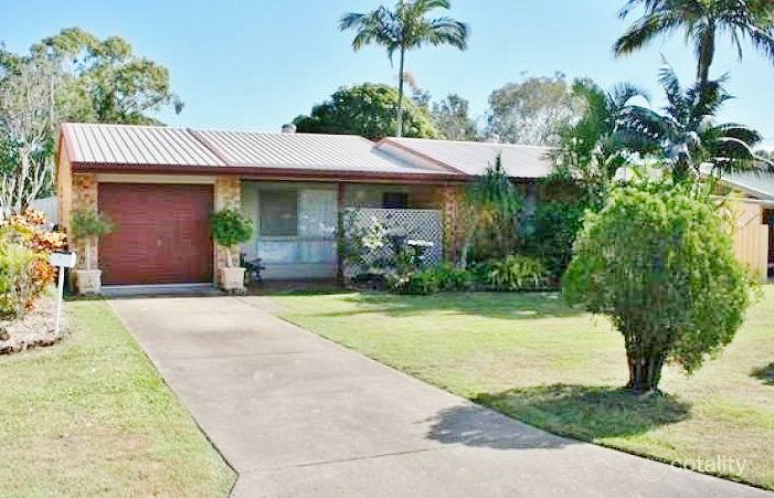 11 Howlett St, Urangan, QLD 4655