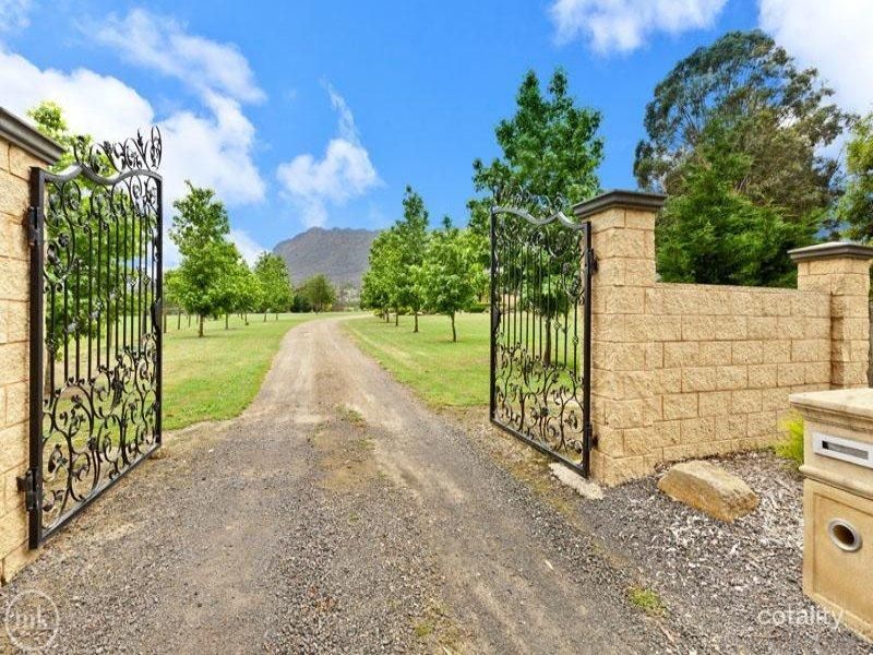 5 South Cathedral Lane, Buxton, VIC 3711