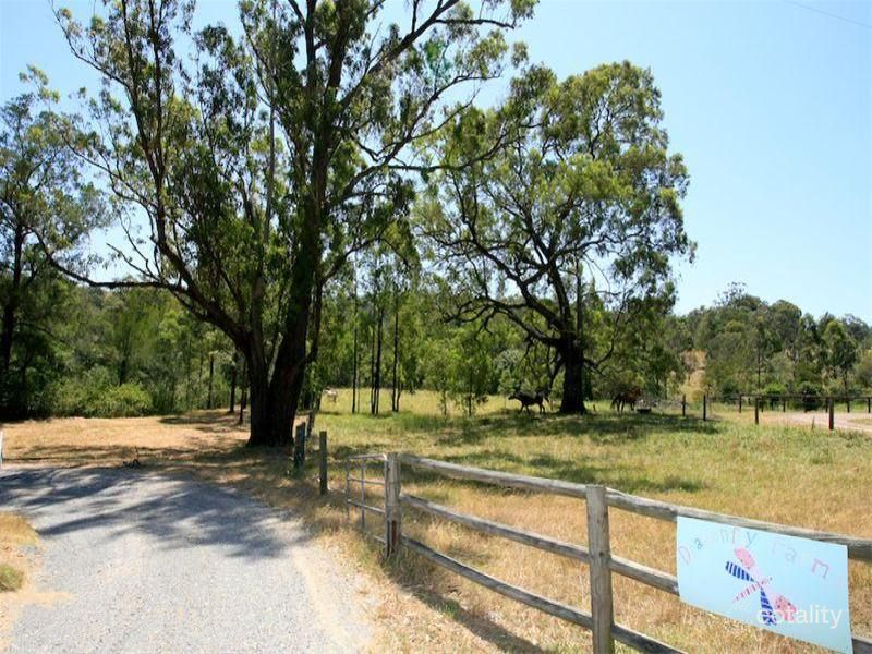 121 Black Rock Rd, Martins Creek, NSW 2420