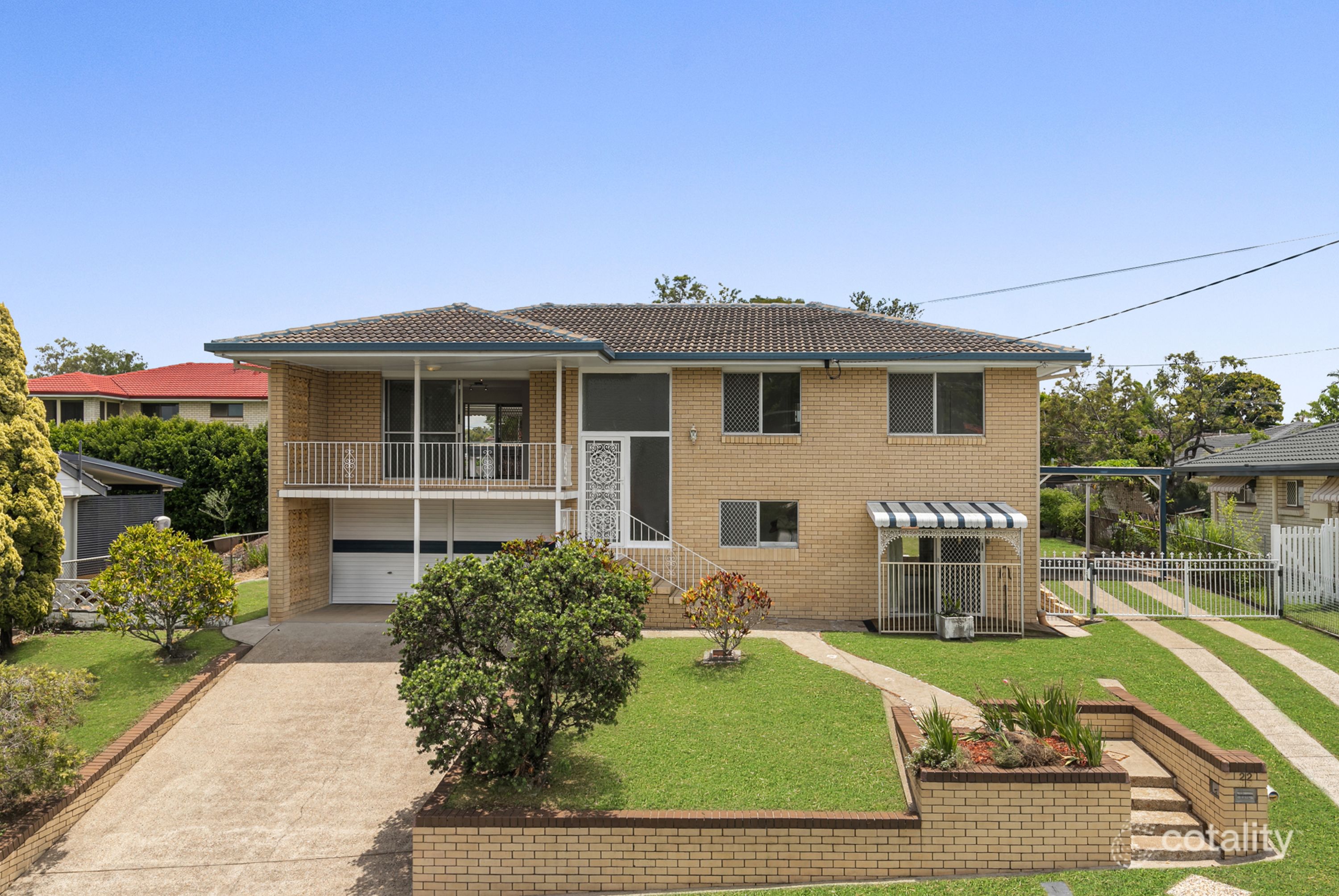 22 Deniven St, Corinda, QLD 4075