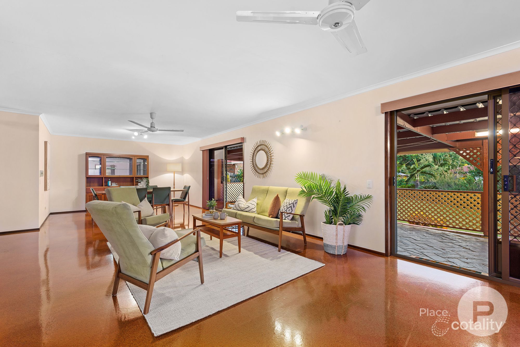 4 Charmaine Ct, Albany Creek, QLD 4035