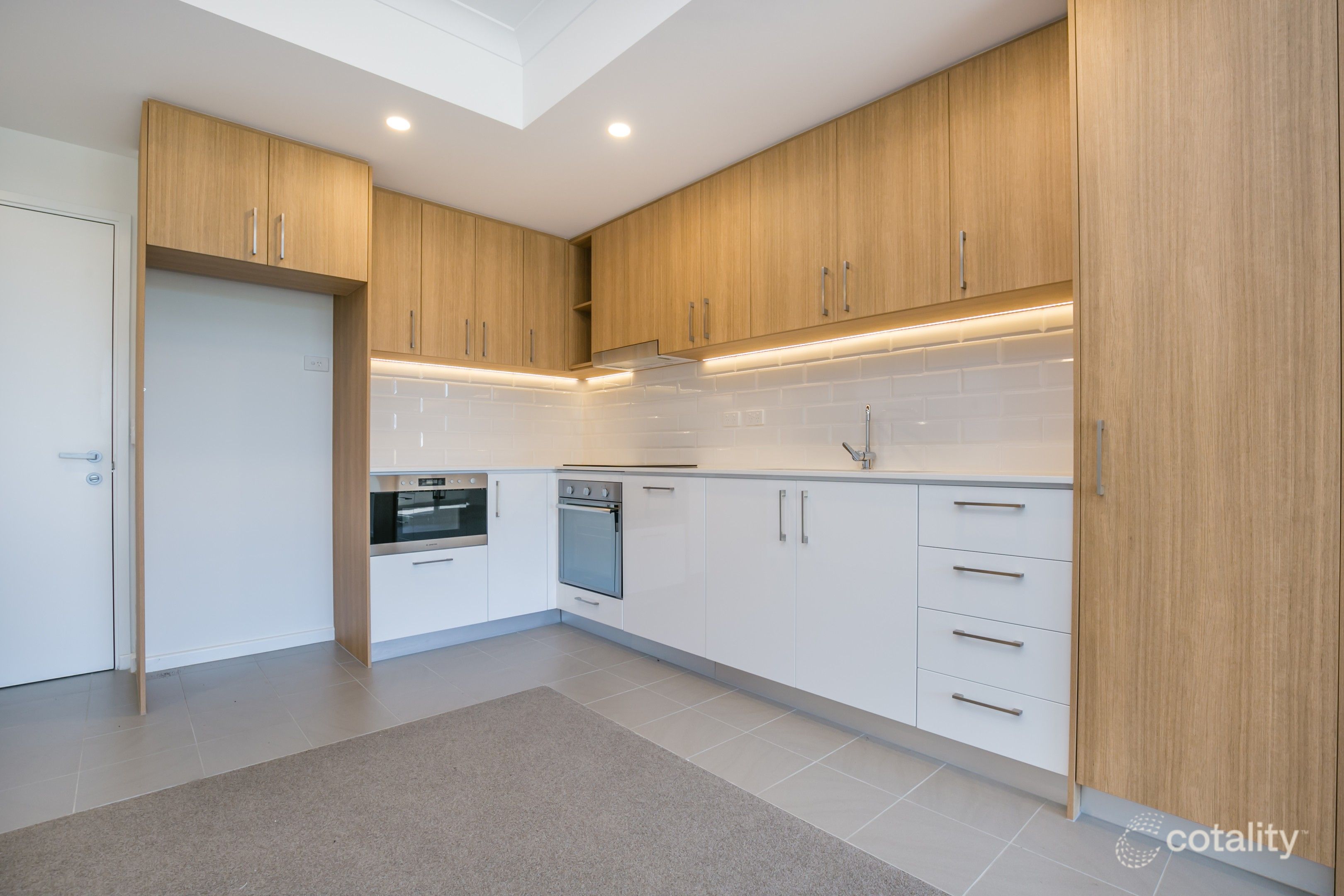 408/2 Wembley Ct, Subiaco, WA 6008