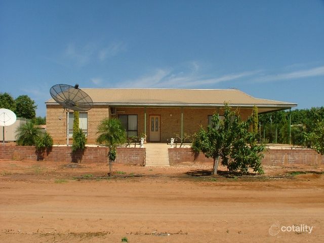 865 North River Rd, North Plantations, WA 6701