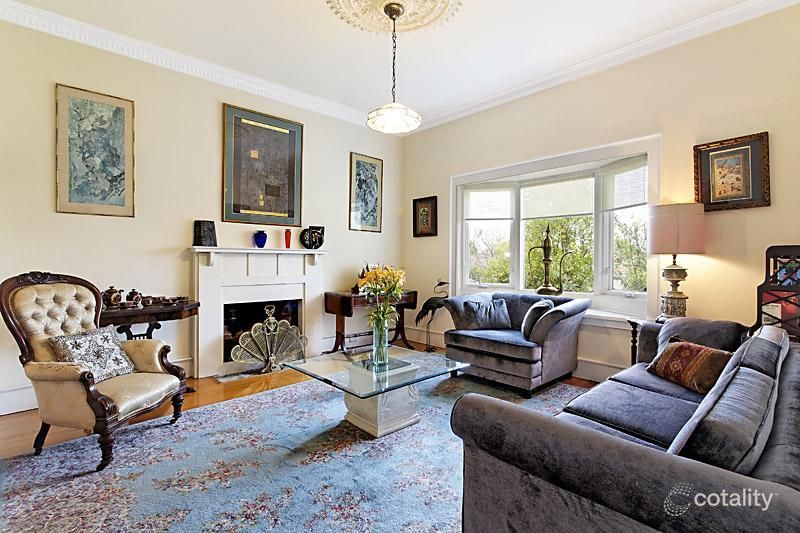 25 Hartwood St, Kew East, VIC 3102