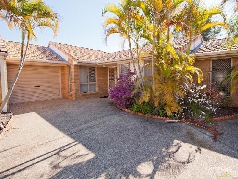 2/27 Maroochy Waters Dr, Maroochydore, QLD 4558