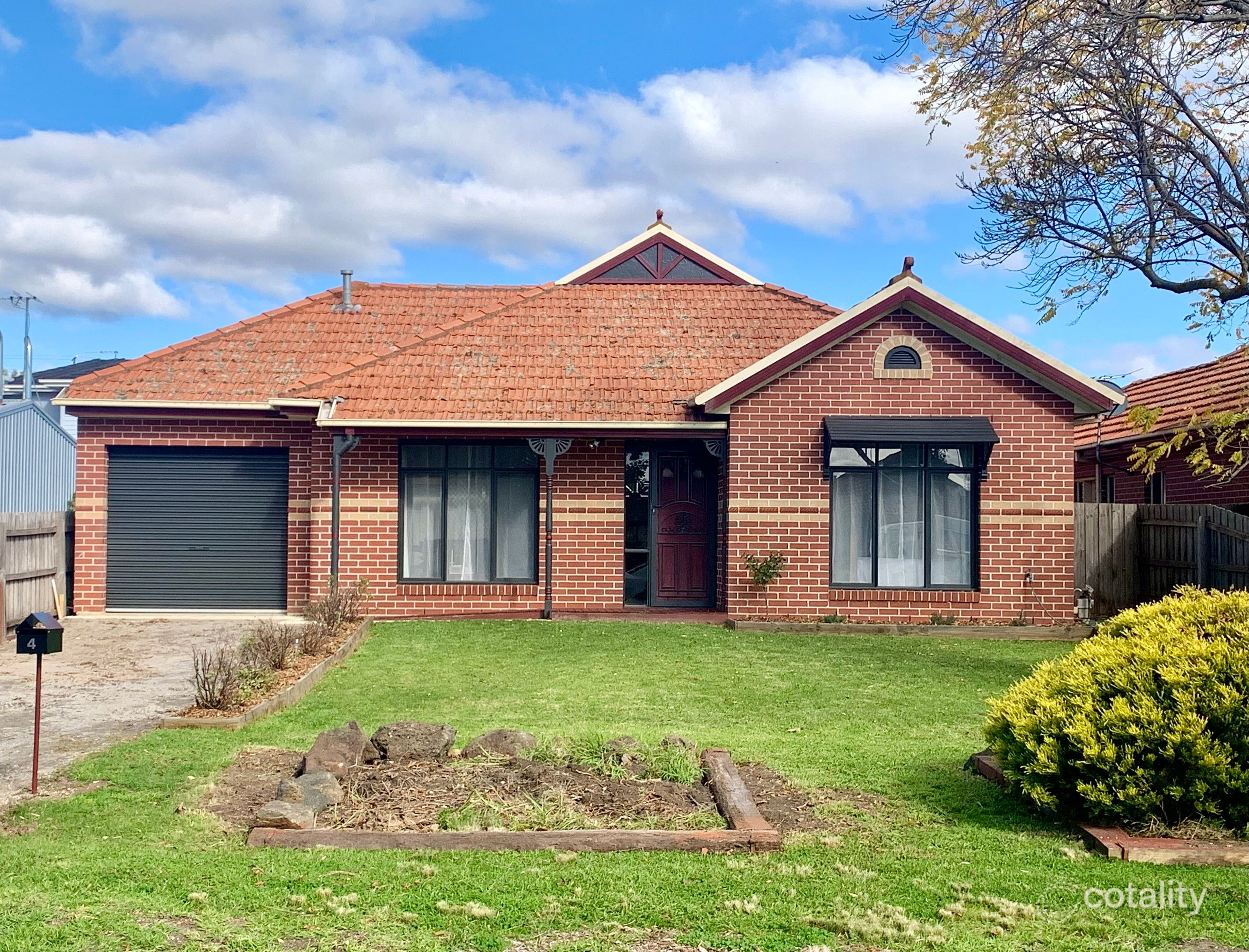 4 Timins St, Sunbury, VIC 3429