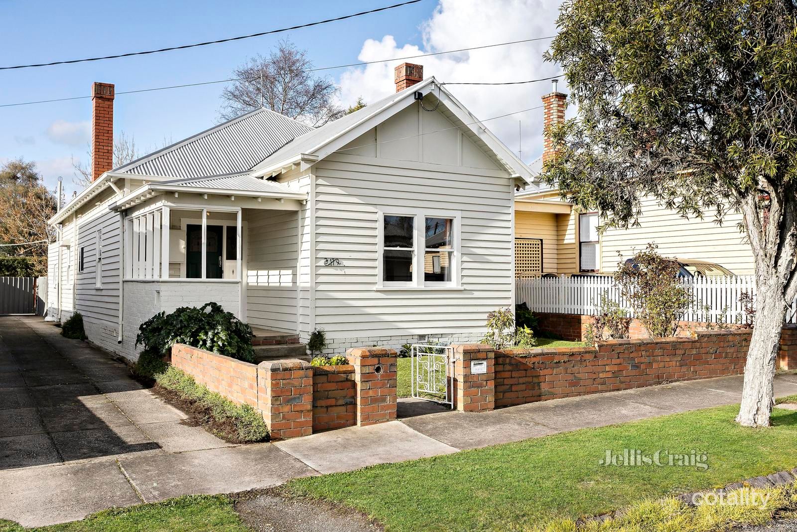 11 Blair St, Golden Point, VIC 3350