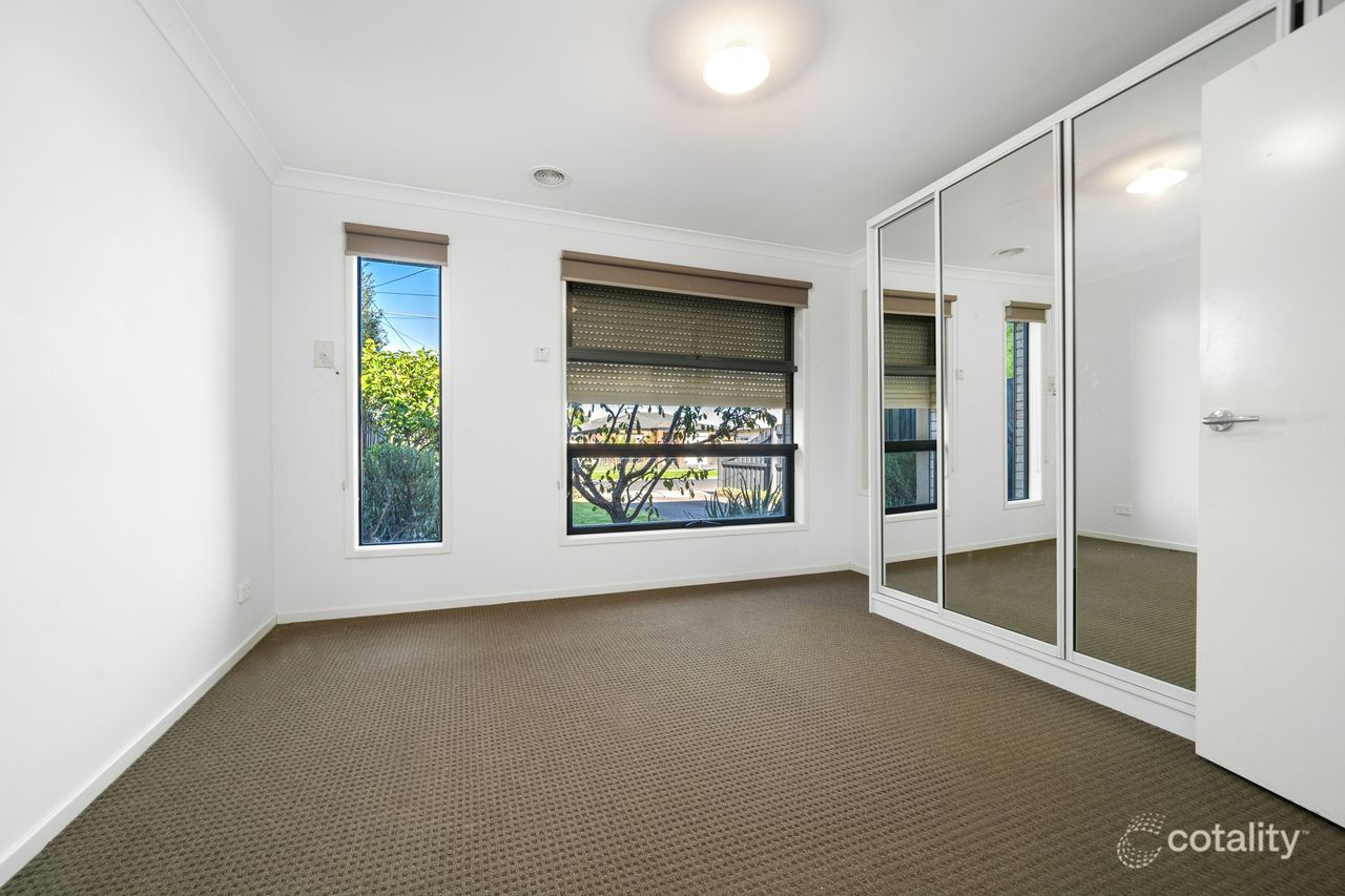 27a Pettitt Cres, Norlane, VIC 3214