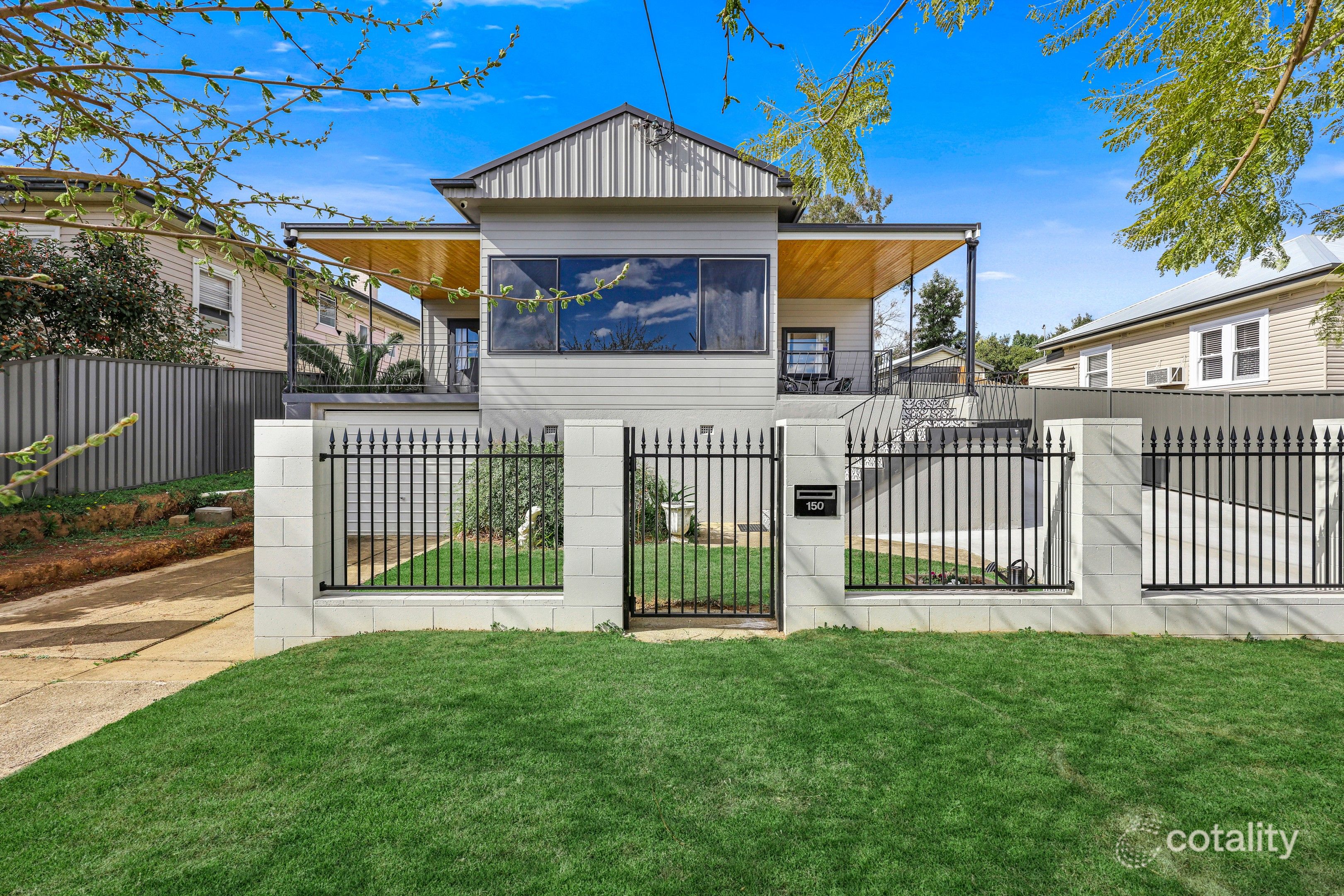 150 Belmore St, West Tamworth, NSW 2340
