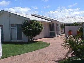 134 Sundance Way, Runaway Bay, QLD 4216
