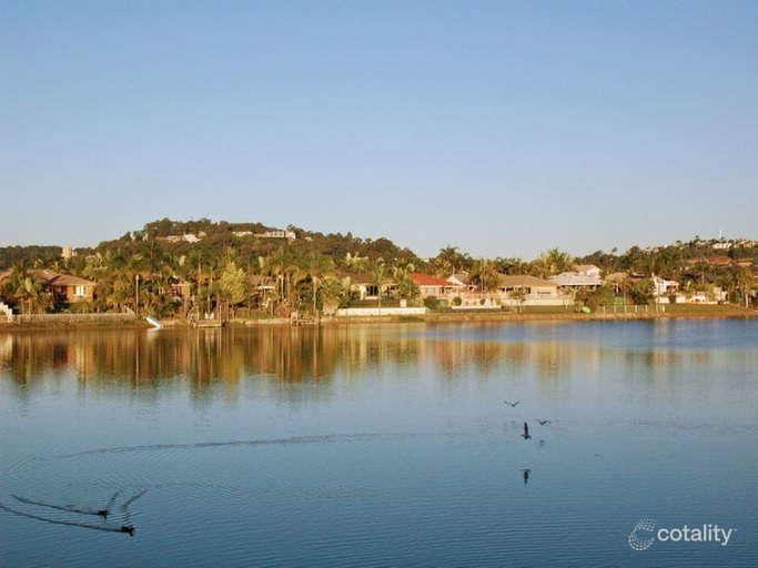42 Auk Ave, Burleigh Waters, QLD 4220