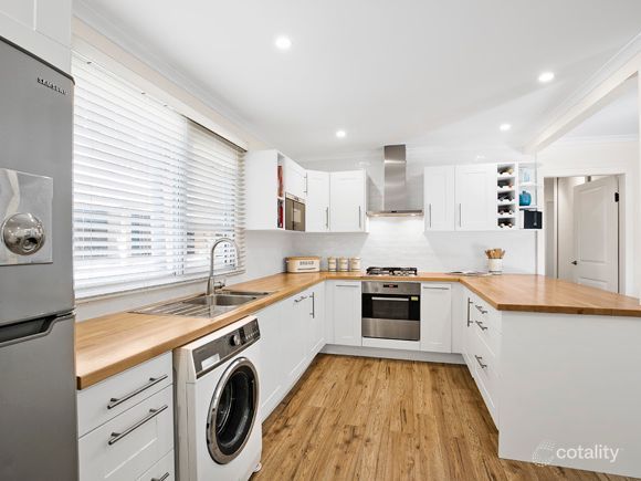 1/17 Wheeler Pde, Dee Why, NSW 2099