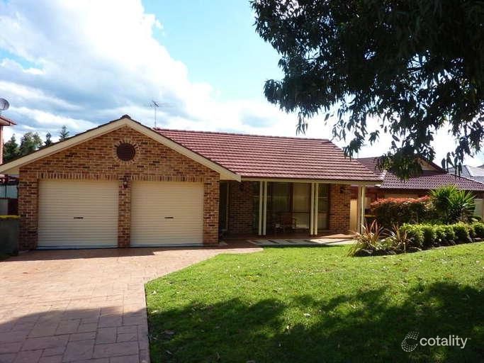 5 Linum Pl, Mount Annan, NSW 2567