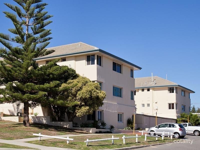 23/15 Eric St, Cottesloe, WA 6011