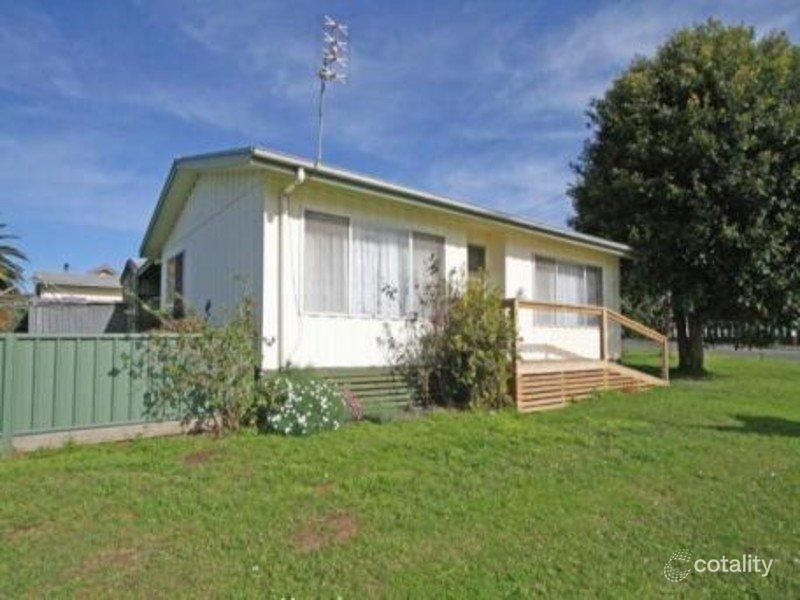 1/10 Fahey St, Timboon, VIC 3268