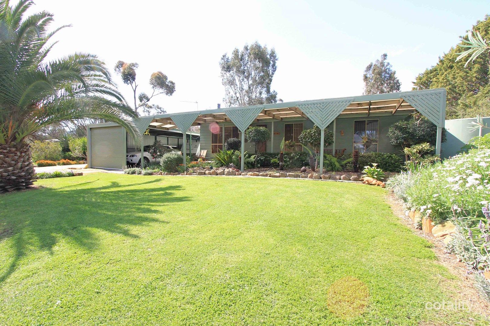 22 Golf Links Lane, Heathcote, VIC 3523