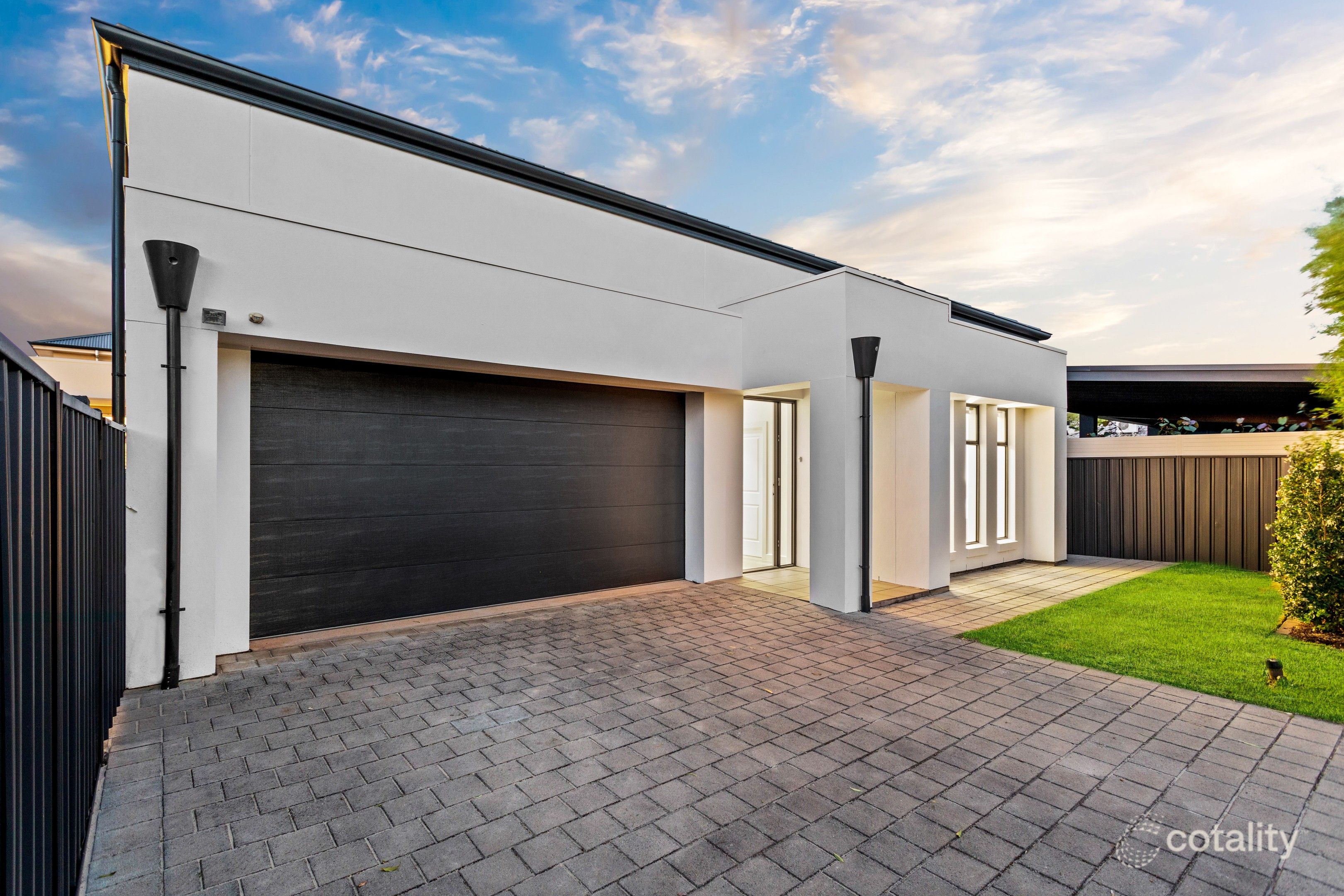 12 Alice St, Hove, SA 5048