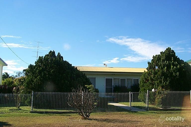 126 Hillview Rd, Bowen, QLD 4805