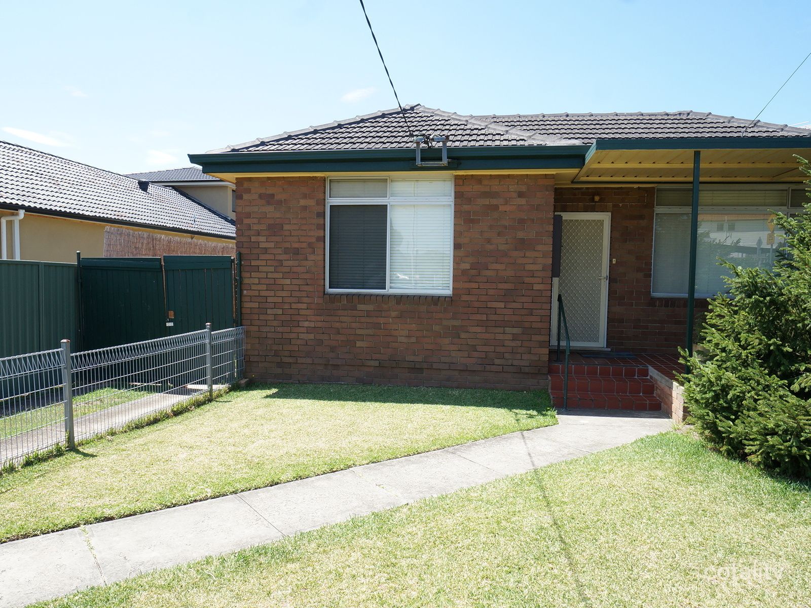 77 Belmore St, Fairfield East, NSW 2165