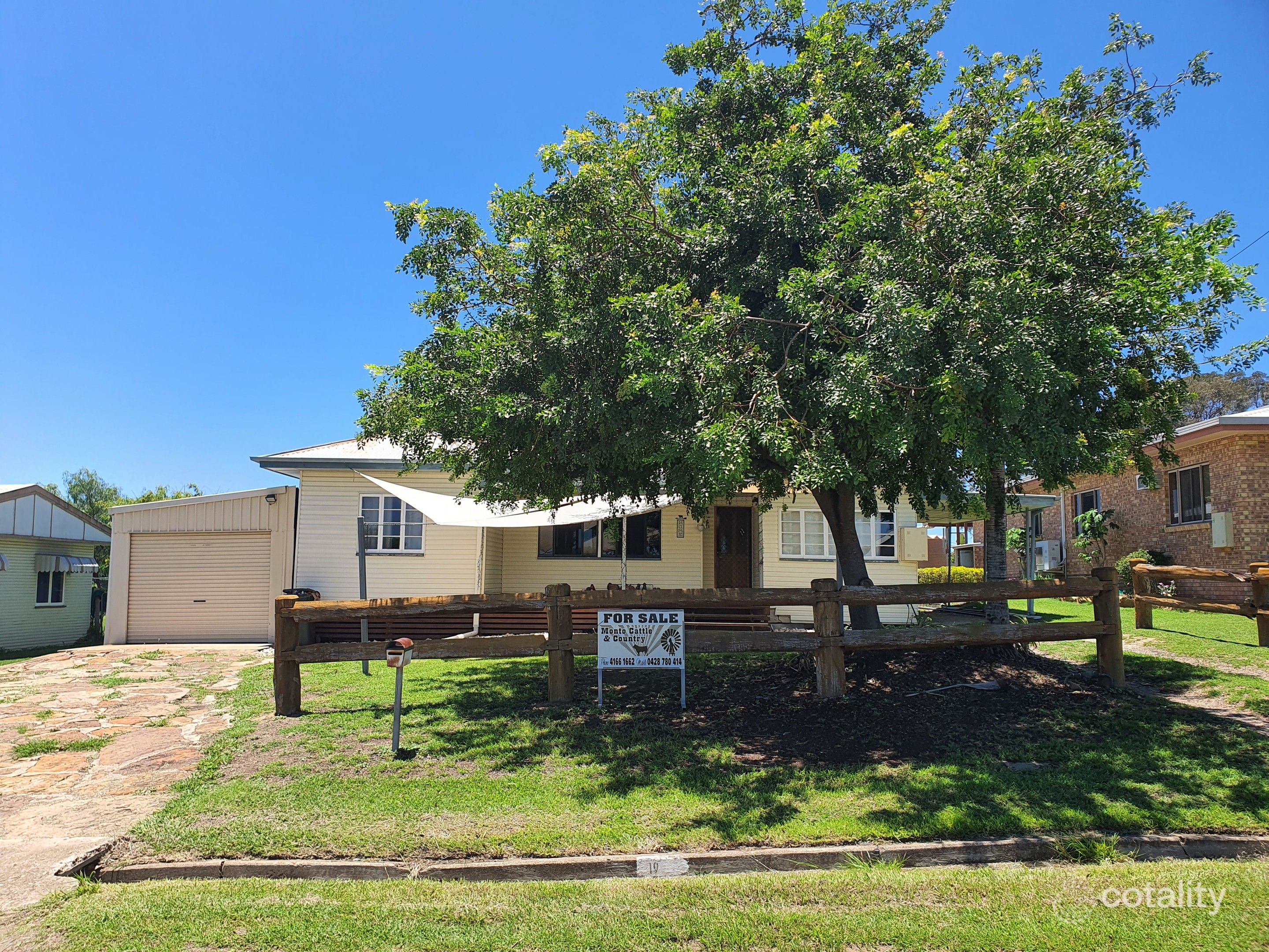 19 Edison St, Monto, QLD 4630