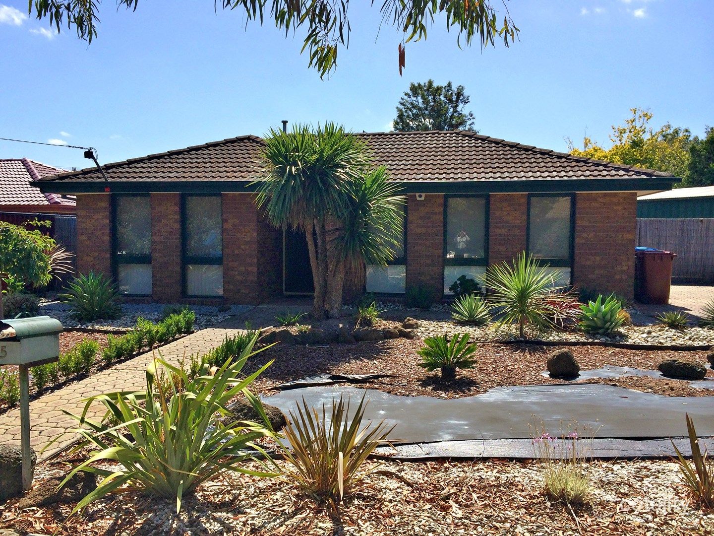 5 Robyn Ct, Hampton Park, VIC 3976