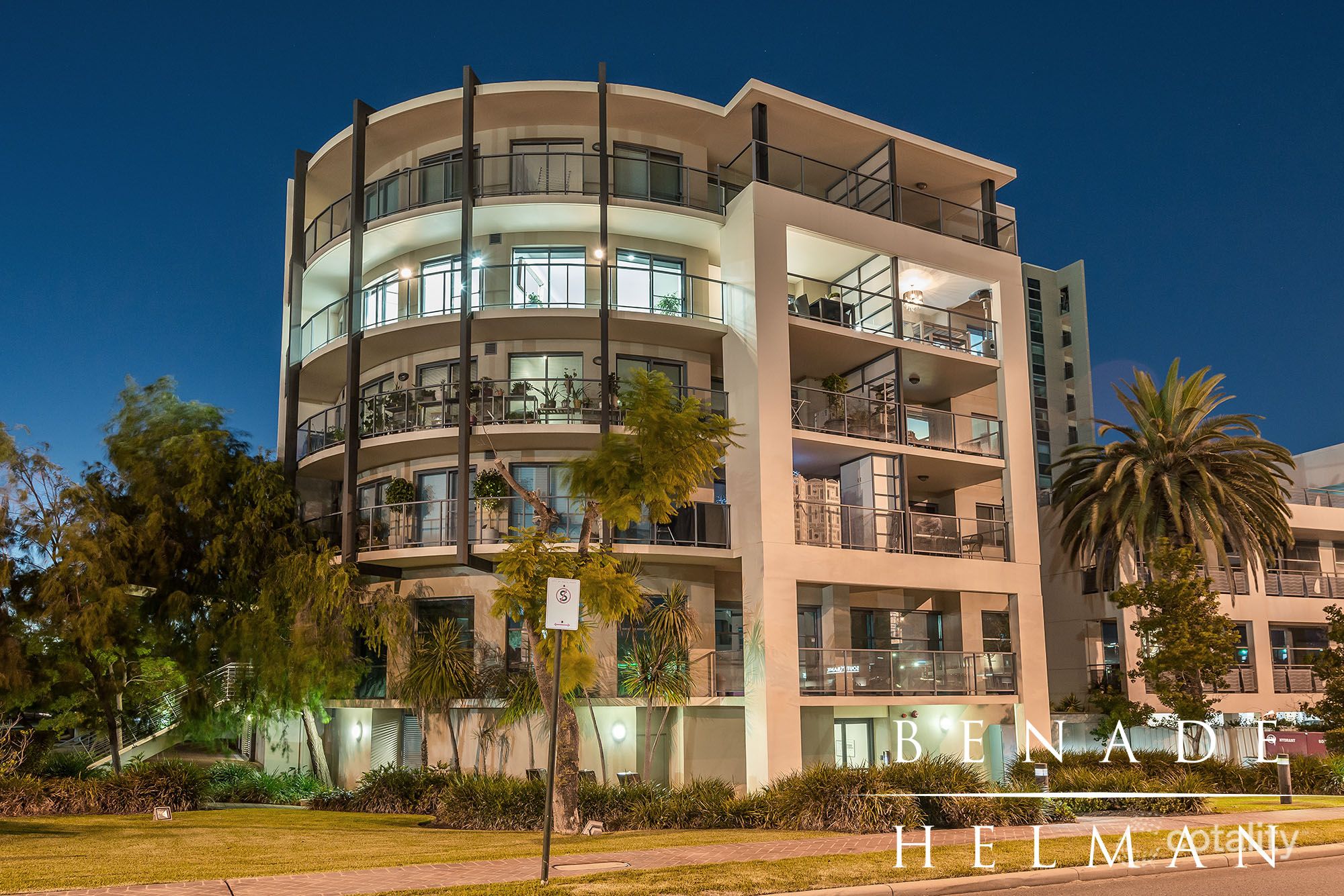 19/23 Bowman St, South Perth, WA 6151