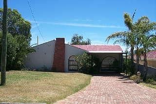 3 Aumerle Way, Spearwood, WA 6163