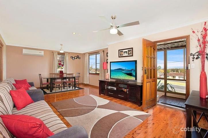 614 Northcliffe Dr, Berkeley, NSW 2506