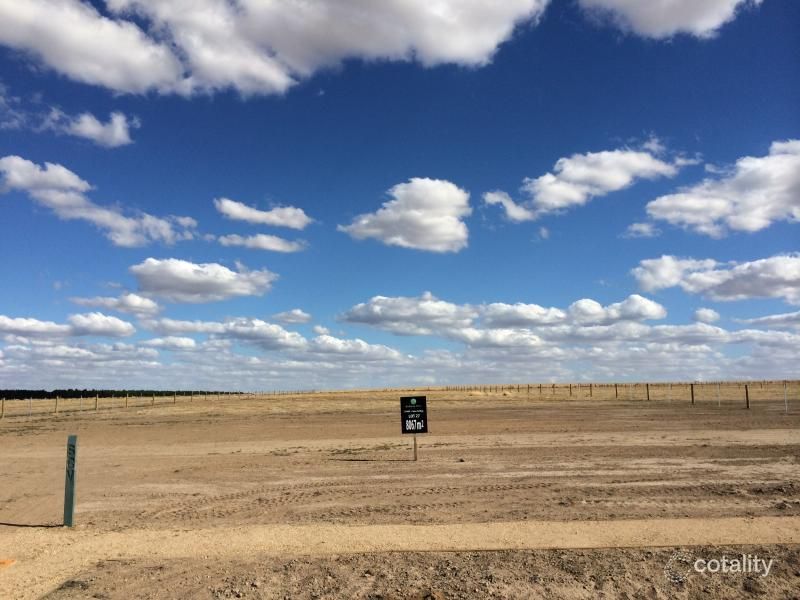 27 Windermere Way, Cardigan Village, VIC 3352