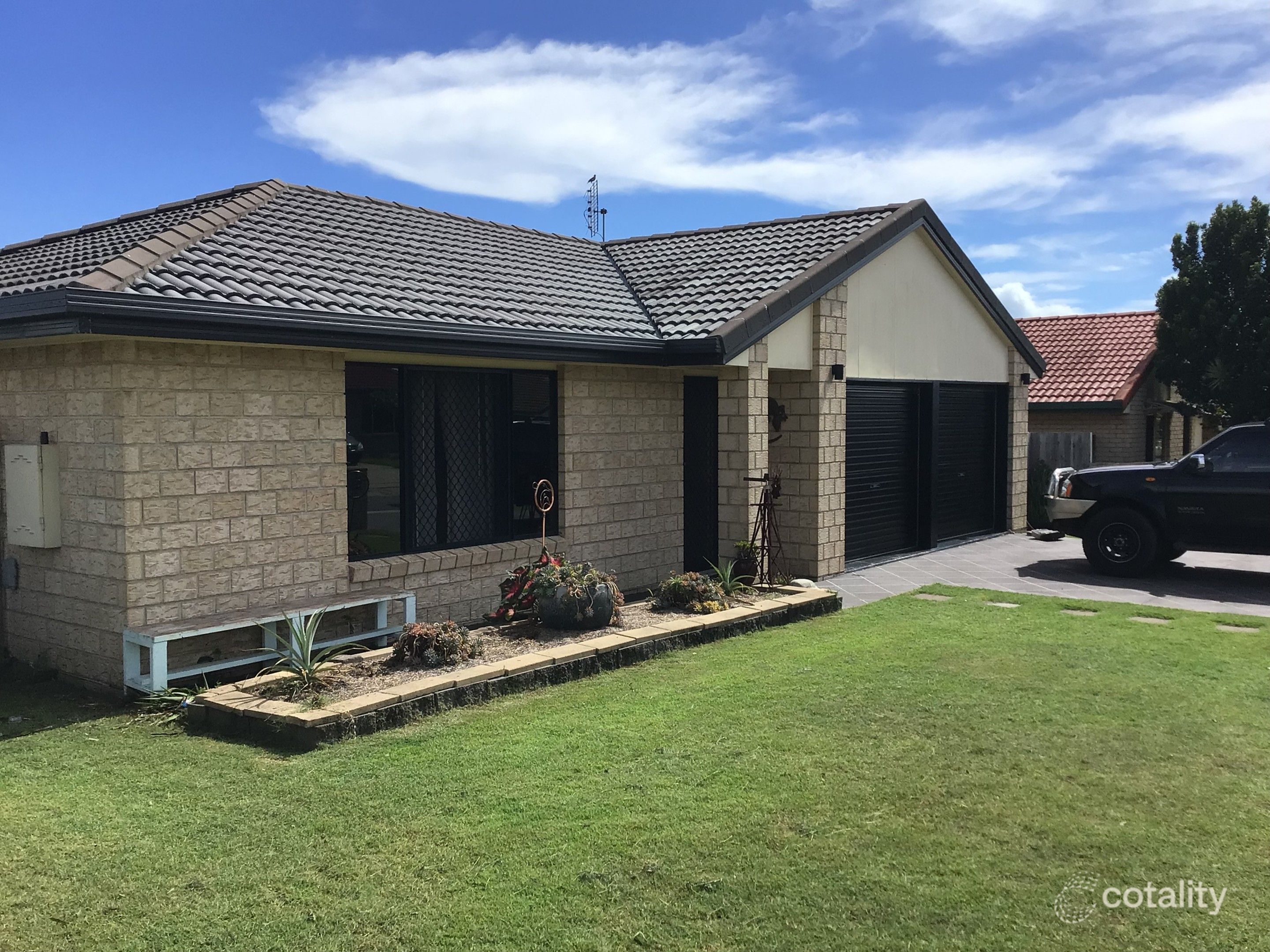 13 Crystal Ct, Urangan, QLD 4655